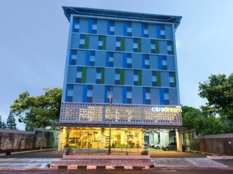 Hotel Citradream Tugu Yogyakarta Exteriör bild