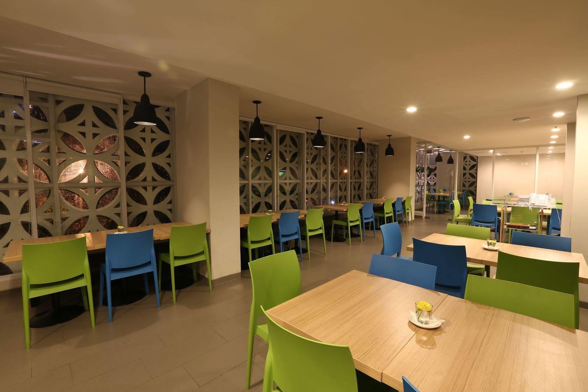 Hotel Citradream Tugu Yogyakarta Exteriör bild