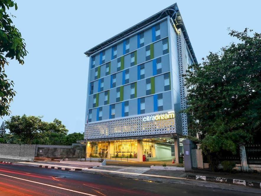 Hotel Citradream Tugu Yogyakarta Exteriör bild